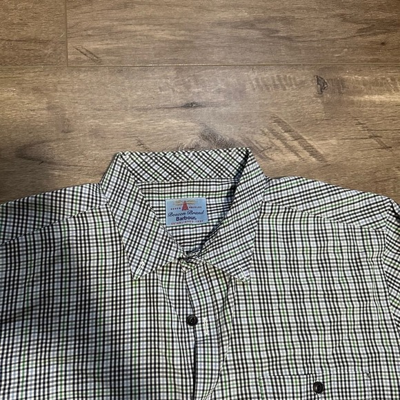 Barbour Donwell Button Up Lawn Plaid M NWOT - Picture 2 of 3